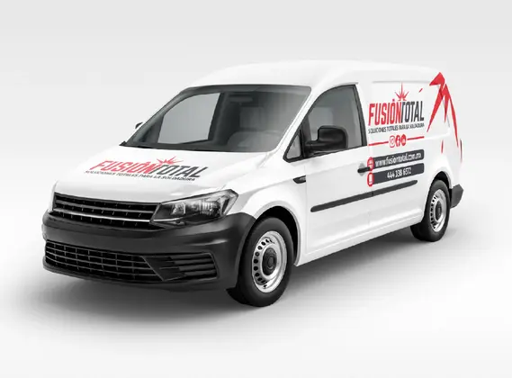Camioneta de reparto de insumos de soldadura en SLP con la marca Fusión Total